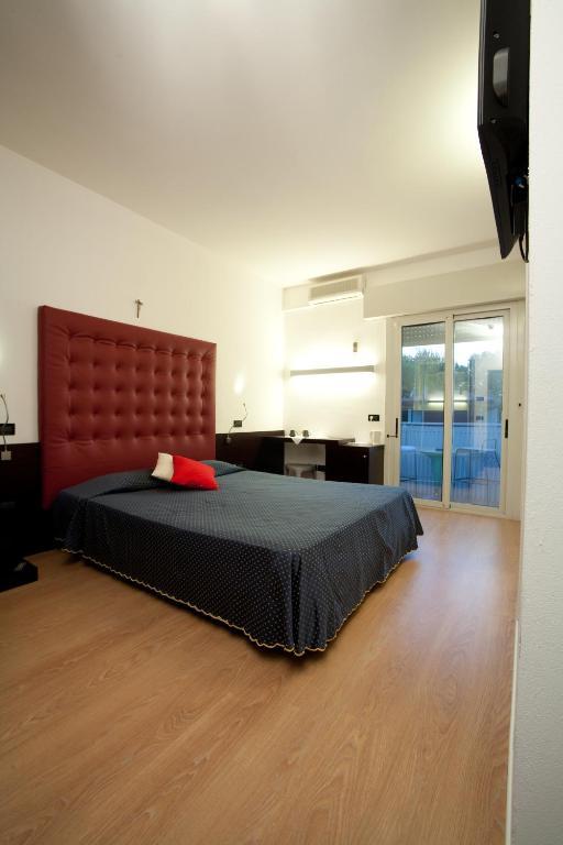 Nice Hotel Bibione Phòng bức ảnh
